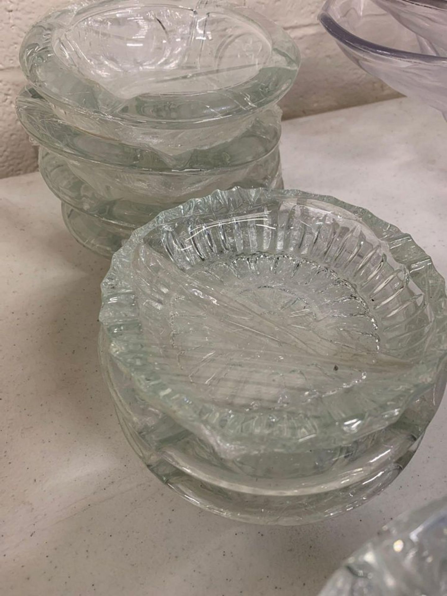 Glass Ash Trays - Image 2 of 2