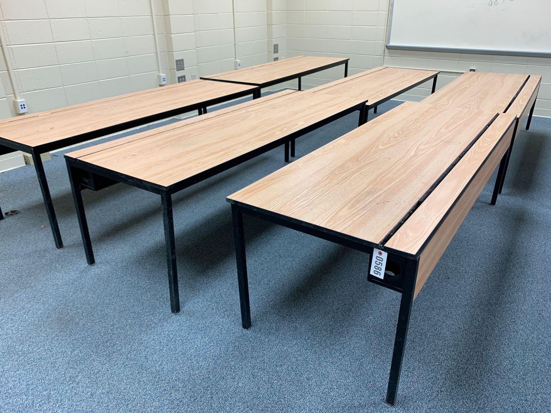 Woodgrain Laminated Computer Classroom Table