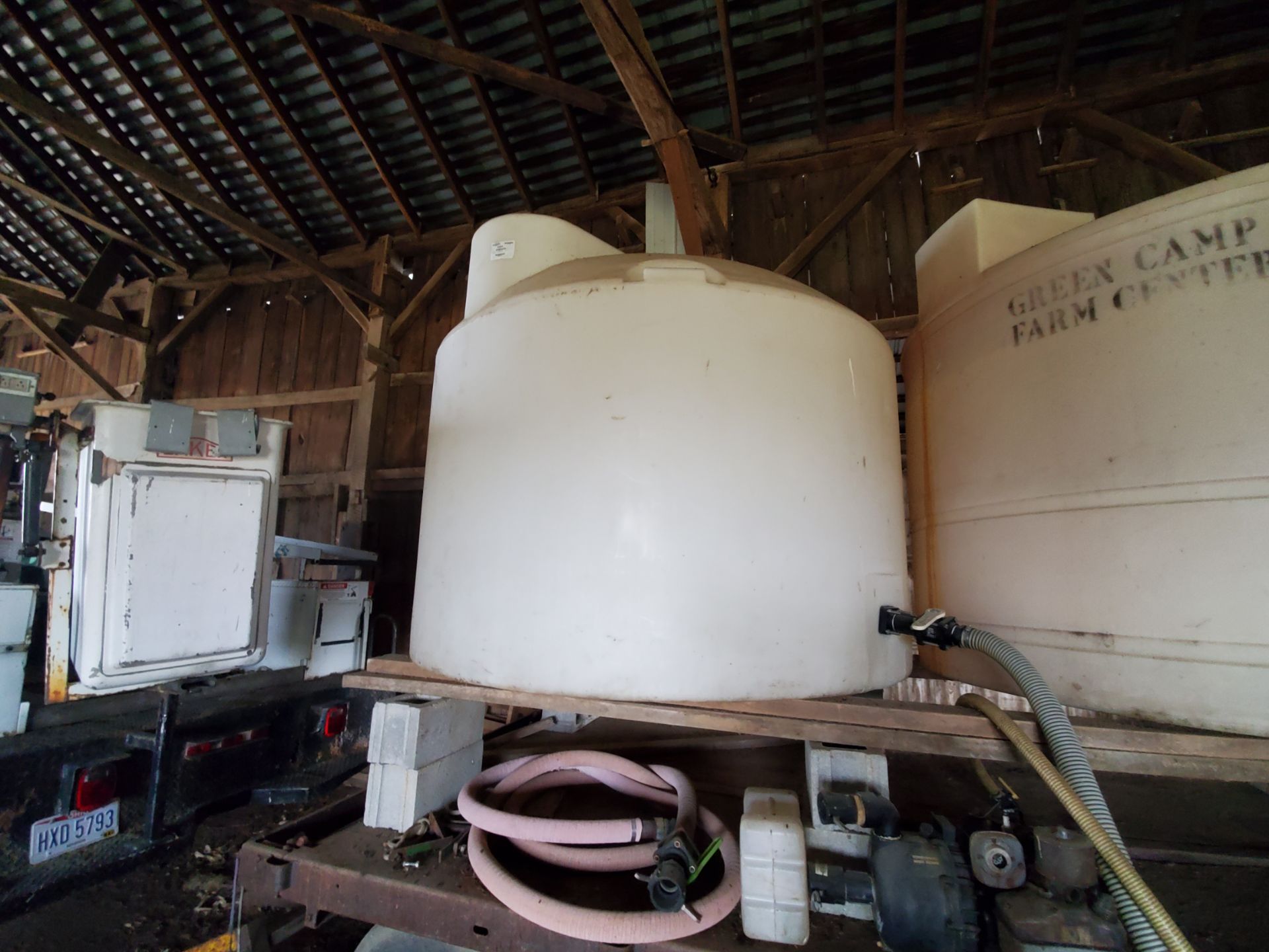 1,000 Gallon Water Tanks (2 of 2)