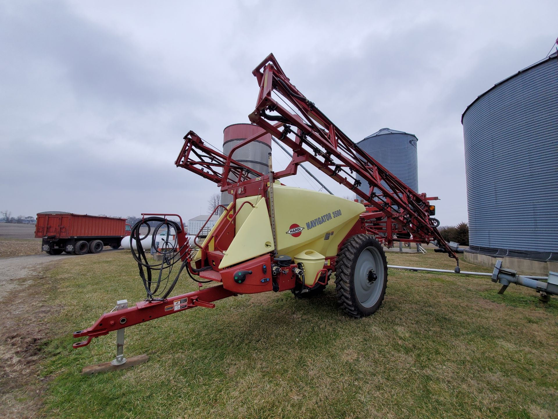 2016 Hardi Navigator 3500 Sprayer