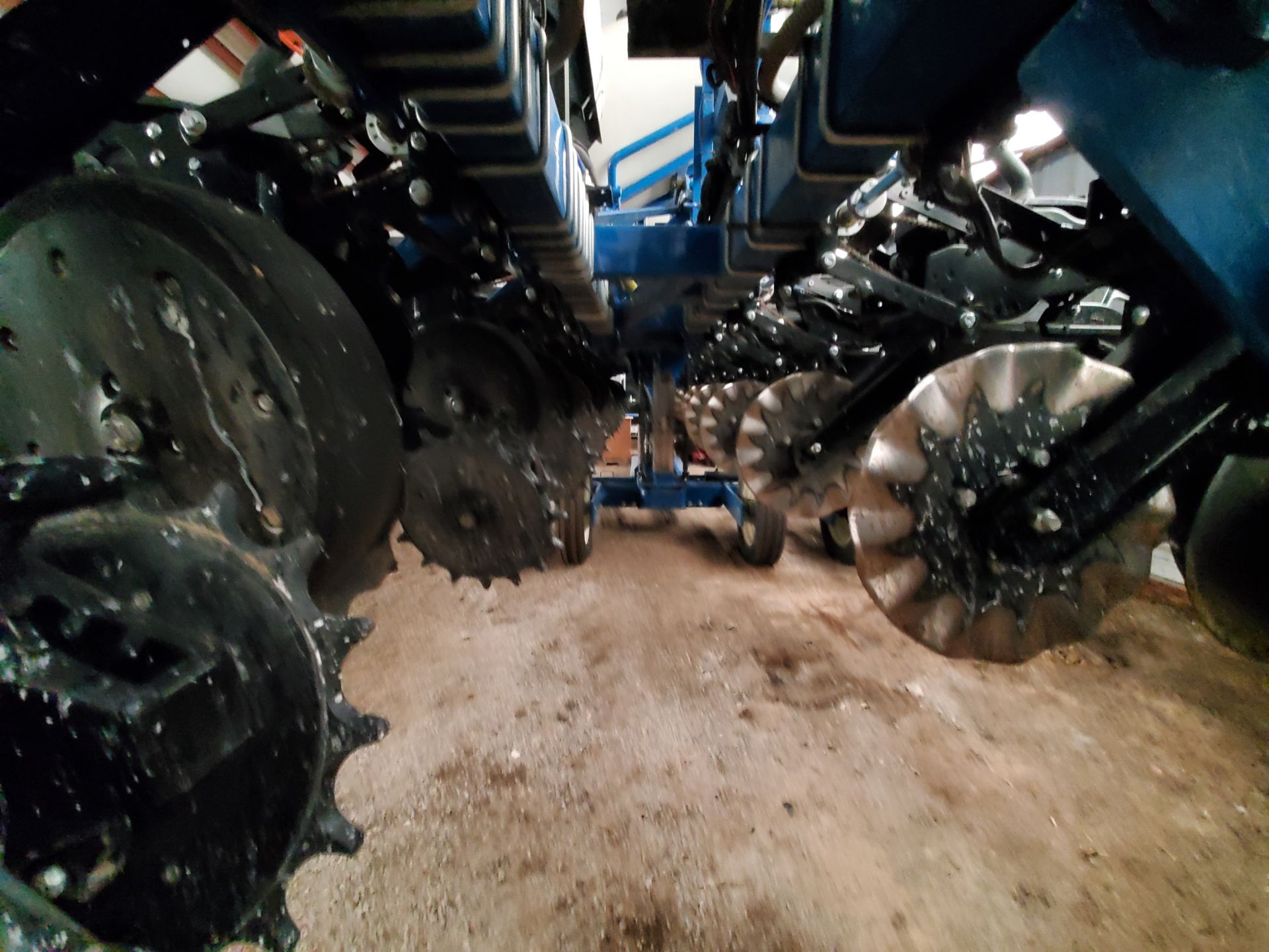 2019 Kinze 3600 Planter - Image 6 of 12