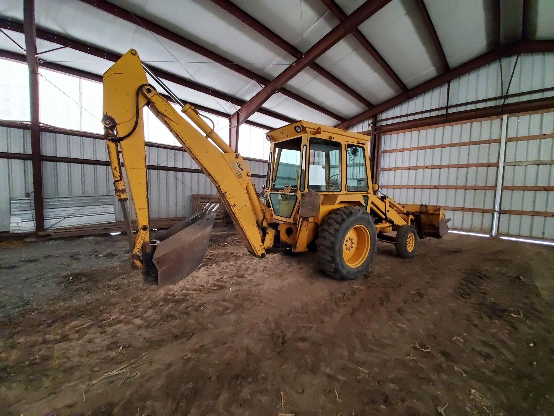 Ford Loader/Backhoe - Image 2 of 9