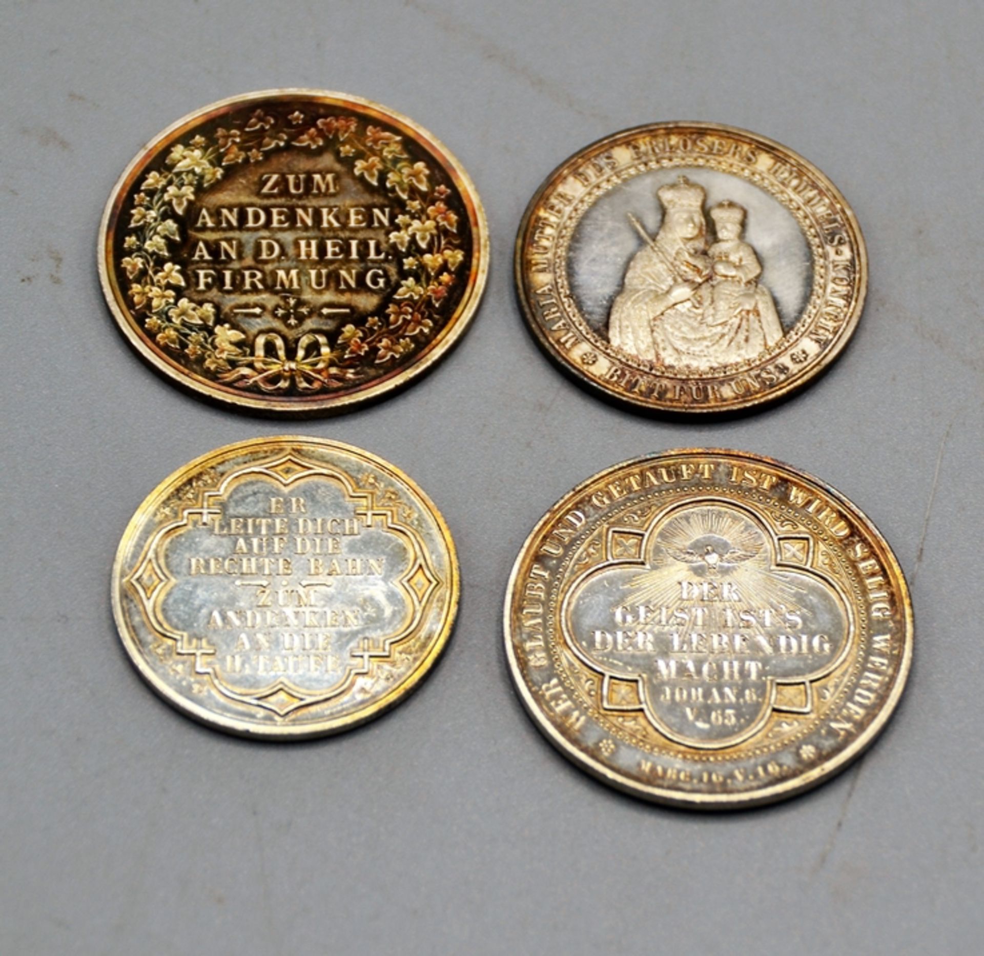 Konvolut Silber Medaillen Taufmedaille Firmungsmedaille 4 Stück (3 x Drentwett) 19/20 Jhdt., alle i - Bild 2 aus 2