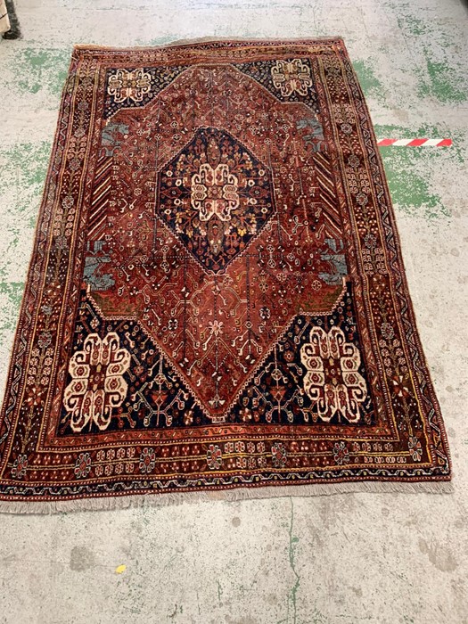 A Large Rug (161 cm x 262 cm) - Image 2 of 12