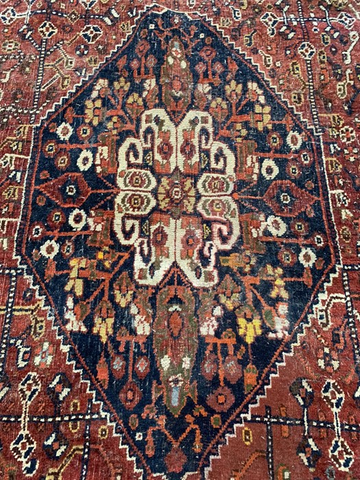 A Large Rug (161 cm x 262 cm) - Image 10 of 12