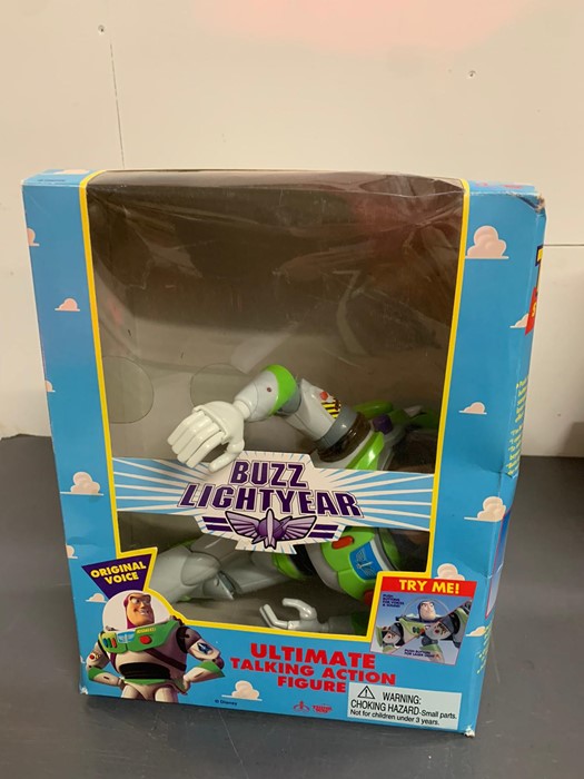 A Buzz Lightyear figure - Image 2 of 3