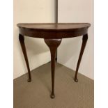 A Demi Lune Mahogany table (D 37 cm x H 73 cm x W 73 cm)