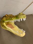 A model of a crocodile head (H80cm)