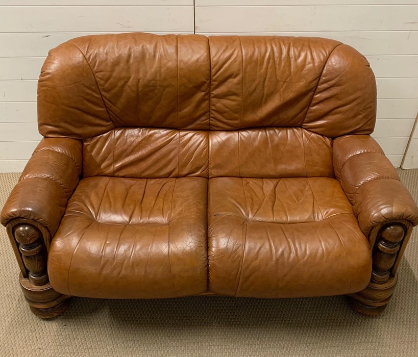 A leather two seater sofa (H95cm W140cm D80cm) - Image 3 of 3