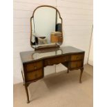 Dressing table with mirrored back and glass top (H160cm W117cm D50cm)