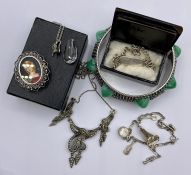 A Selection of silver jewellery