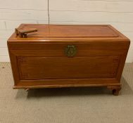 A camphor style trunk (102cm x 49cm x 62cm)