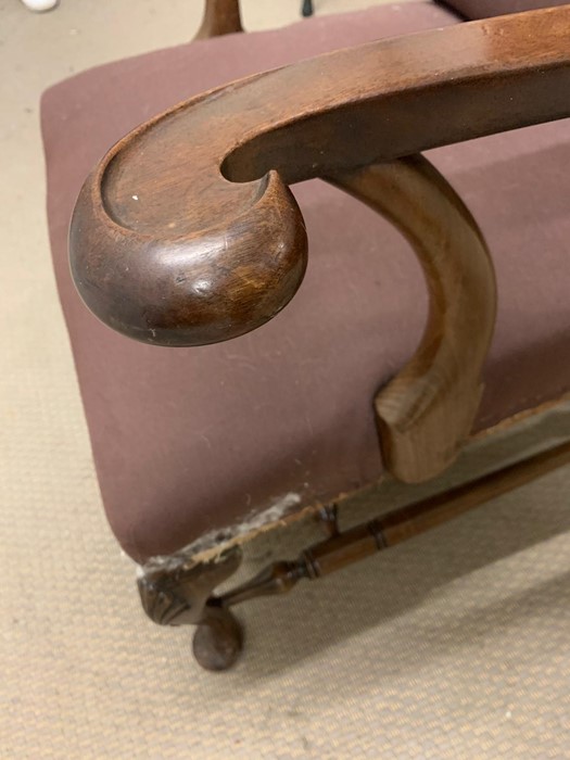 An Edwardian Mahogany arm chair in the style of Whytock and Reid. - Image 5 of 5