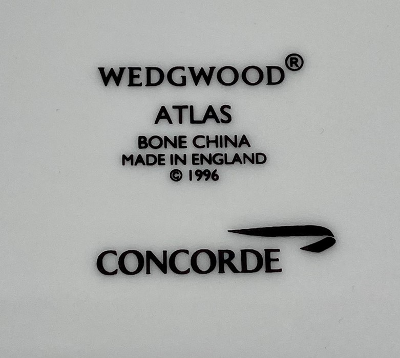 A Concorde memorabilia Wedgwood pin dish in original box. - Image 5 of 6