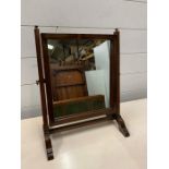 A mahogany dressing table mirror (H44cm W34cm)
