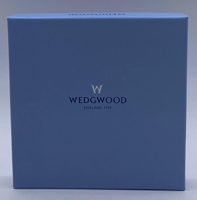 A Concorde memorabilia Wedgwood pin dish in original box. - Image 2 of 6