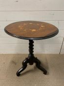 A circular side table with spiral centre and spray feet (H62cm Dia52cm)