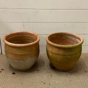Two terracotta garden pots (H30cm Dia30cm)