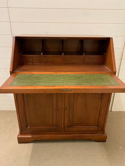 A bureau, fall front opening to reveal pigeon holes and drawers (H101cm W85cm D45cm) - Image 3 of 5