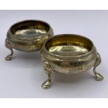 A pair of hallmarked silver salts, dated London 1900 makers mark JG, no liners.(Total Weight 109g)