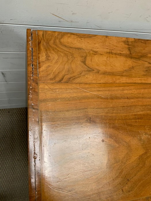 19th century walnut chest of drawers (H89cm W95cm D44cm) - Image 4 of 4