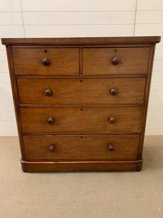 A mahogany two over three chest of drawers (H120cm W120cm D50cm) - Image 3 of 5