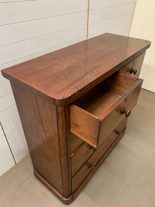 A mahogany two over three chest of drawers (H120cm W120cm D50cm) - Image 2 of 5