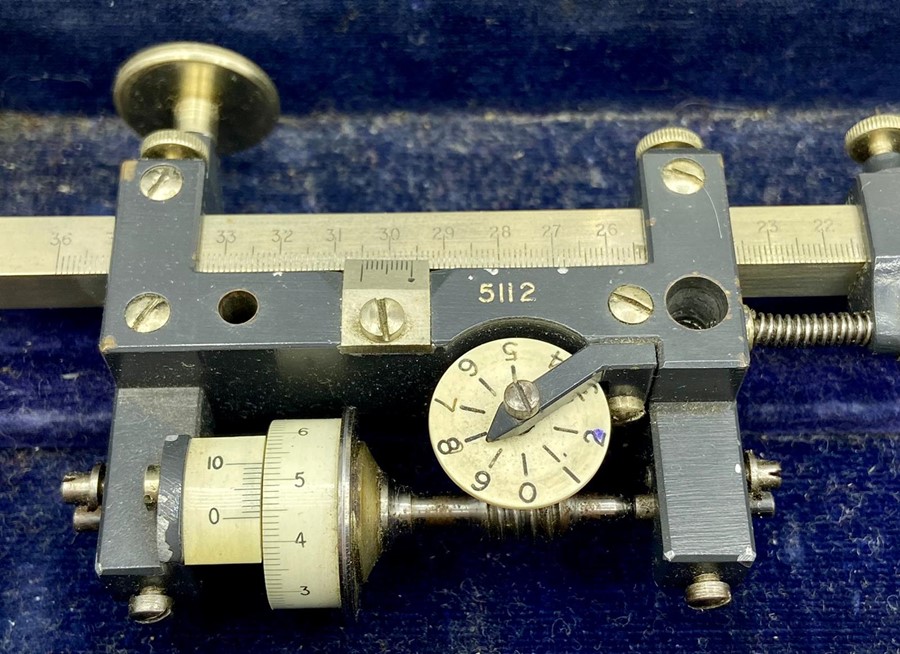 A cased Stanley of London measuring tool with the reference 5112 on the side. - Image 4 of 5