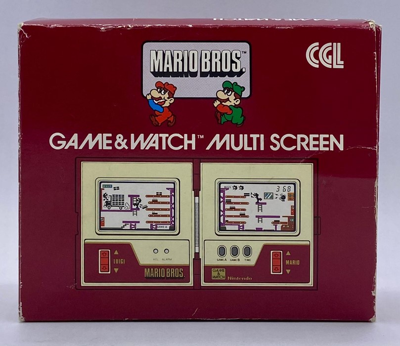 Three Vintage electronic games to include: Nintendo Game & Watch Mario Bros with original box and - Image 3 of 8