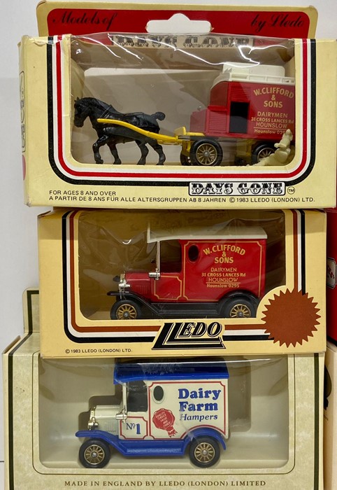 A selection of Diecast cars, Lledo, Princes, Days Gone etc - Image 2 of 5