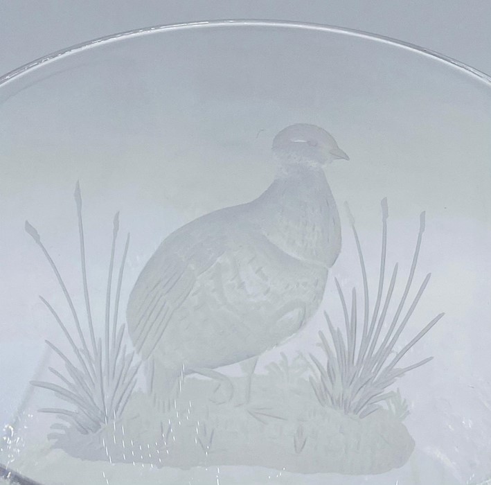 A set of six Robert Ellison Ornithological Engraved Cumbria Crystal Wine Goblets. - Image 2 of 10