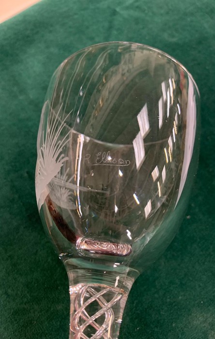 A set of six Robert Ellison Ornithological Engraved Cumbria Crystal Wine Goblets. - Image 10 of 10