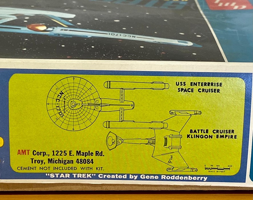 Vintage Aurora 1968 Star Trek U.S.S Enterprise Space Ship Model Kit (Ref S921) - Image 2 of 3