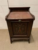 A mahogany coal cabinet (H60cm W38cm D31cm)