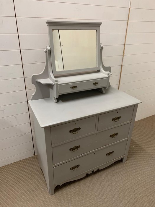 A pine painted dressing table chest of drawers with mounted mirror to top and drawer under (H148cm - Image 3 of 4