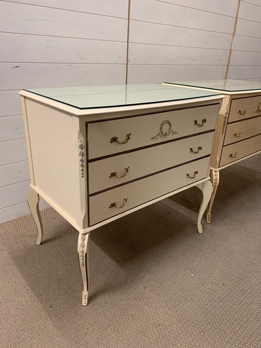 A pair of French chest of drawers (H80cm W80cm D47cm) - Image 2 of 3