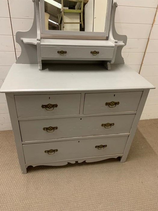 A pine painted dressing table chest of drawers with mounted mirror to top and drawer under (H148cm - Image 2 of 4