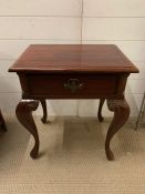 A mahogany side table with drawer (H61cm W51cm D35cm)