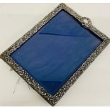 An easel silver picture frame 26cm x 18.5cm