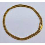 An 18ct gold necklace (marked 18ct) total weight 9.5g