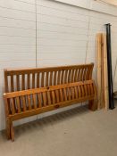 A 6ft sleigh bed