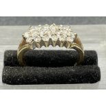 A 9ct gold and diamond ring (3.2g)