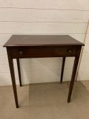 A mahogany hall table on tapering legs (H74cm W65cm D39cm)