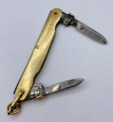 A 9ct gold fruit knife