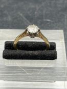 A 9ct gold ring, (Total weight 2g)