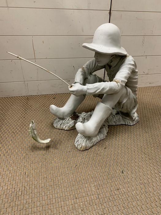 A garden plaster model of a child fishing (H46cm W40cm) - Image 2 of 2
