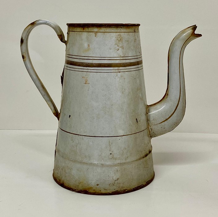 A selection of jugs and kettle - Image 4 of 4