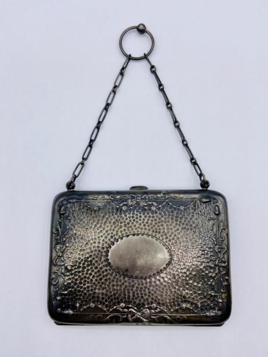 A hallmarked silver ladies purse by Joseph Gloster Ltd, Birmingham hallmark