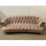 A pink velvet chesterfield sofa (H80cm W230cm SH38cm)