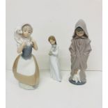 Three Nao figures